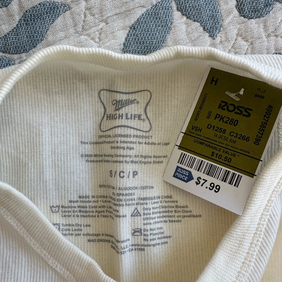 Miller Tank Top - Picture 2 of 4